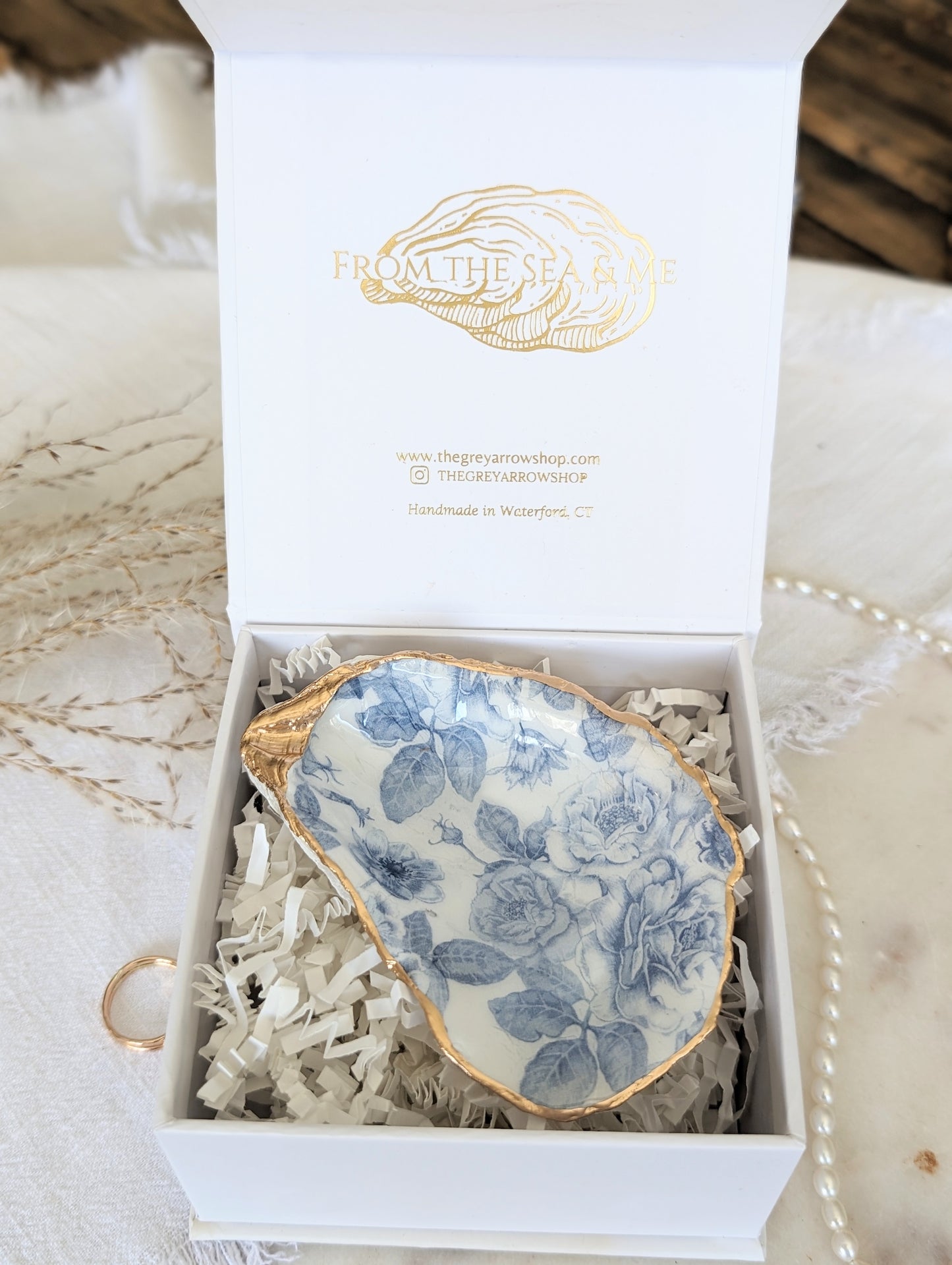 Chinoiserie Oyster Shell Ring Dish