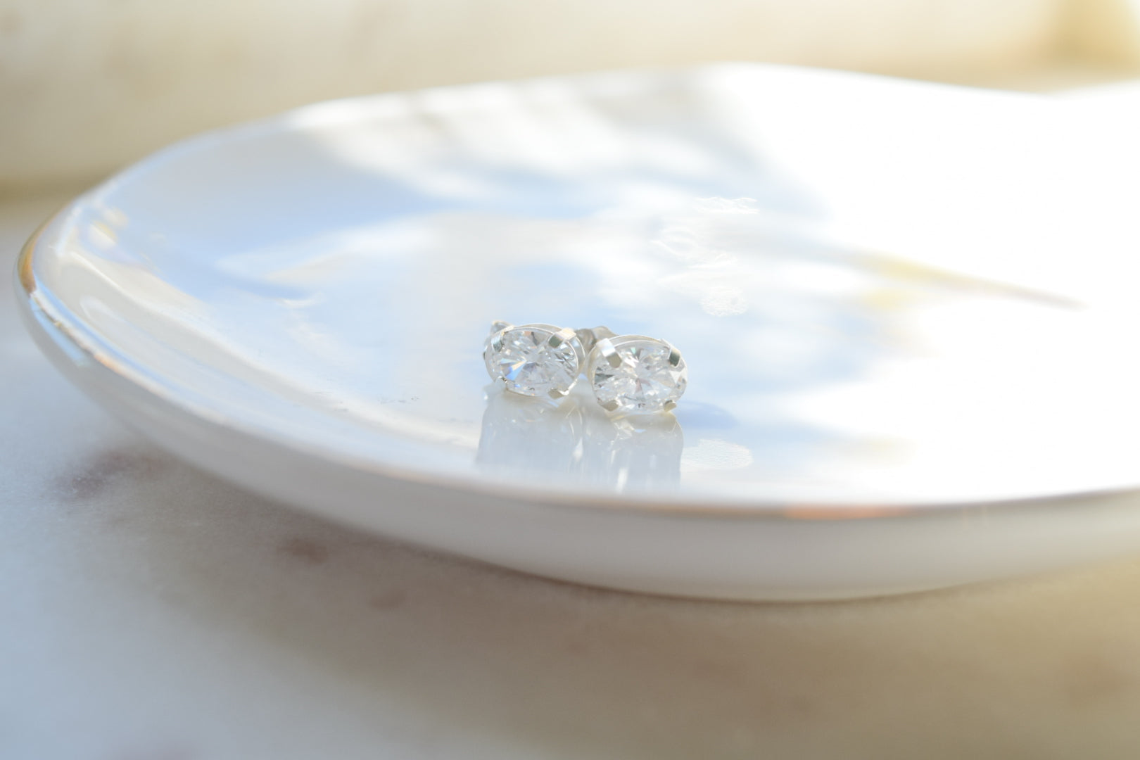 Circle CZ studs