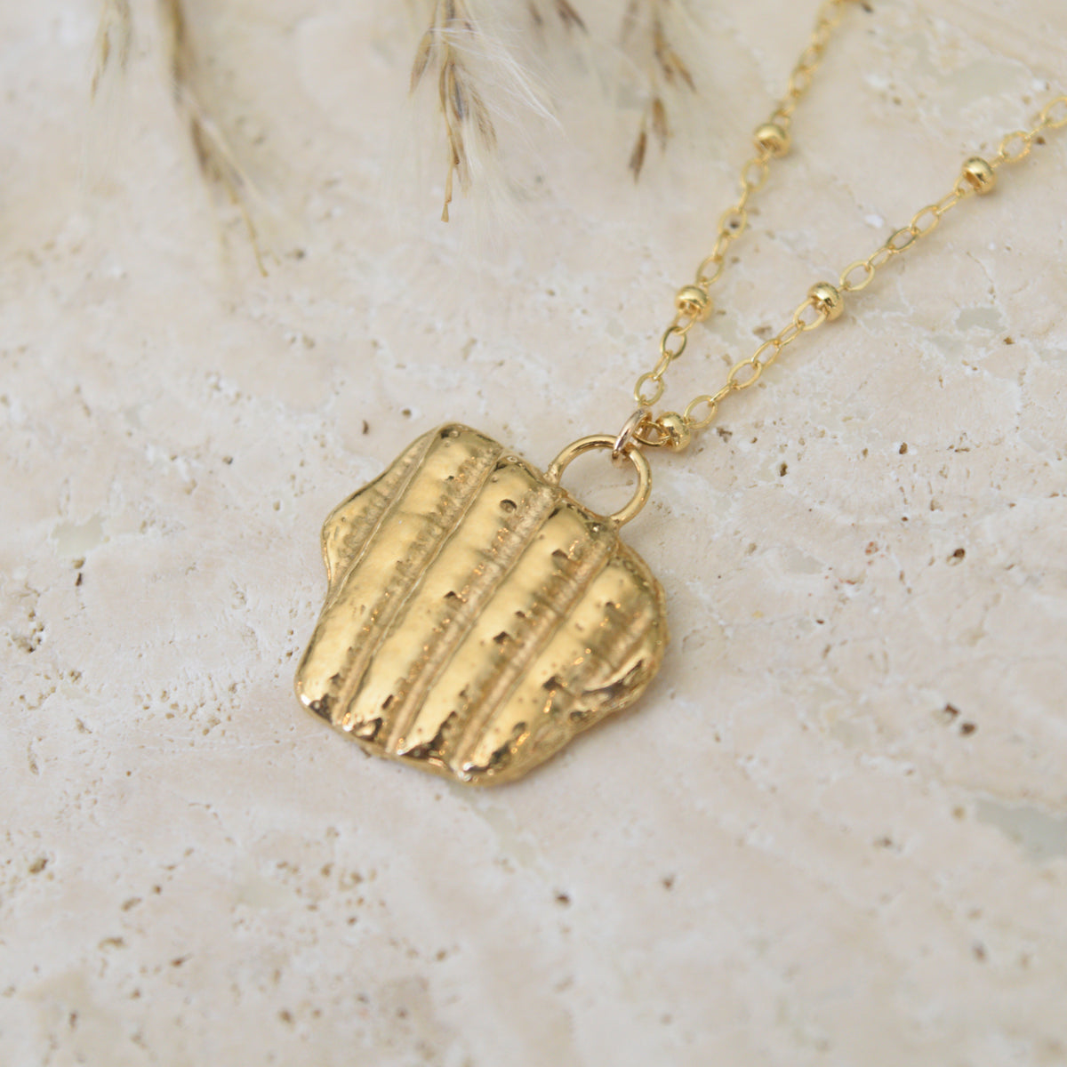 The Fragment Necklace