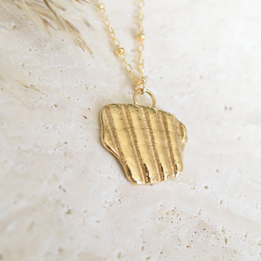 The Fragment Necklace